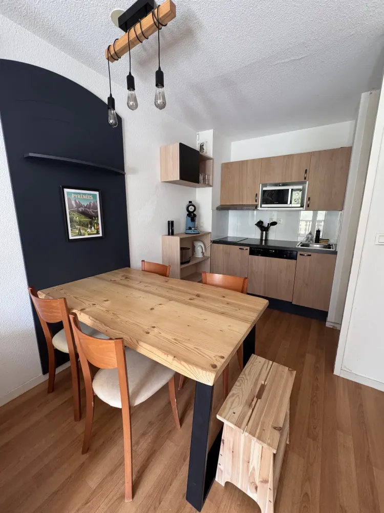T2 rénové, Résidence Pic du Midi