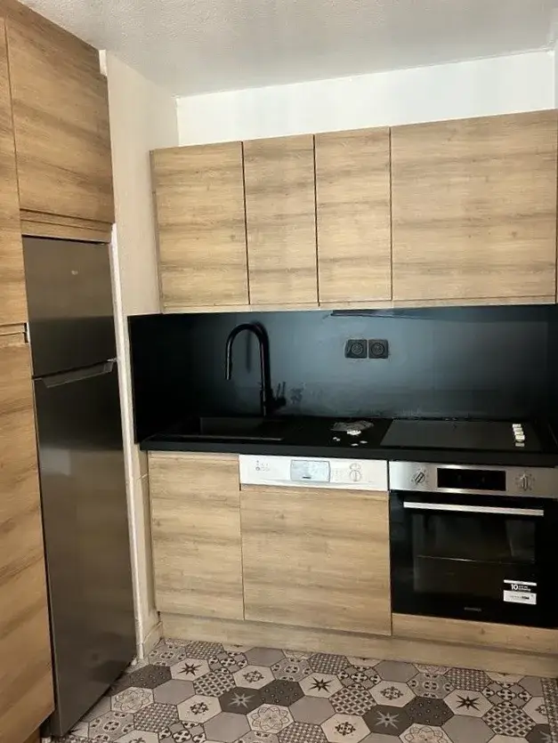 96172b43-a31c-46d4-b1a7-6f12809c8421 (1)